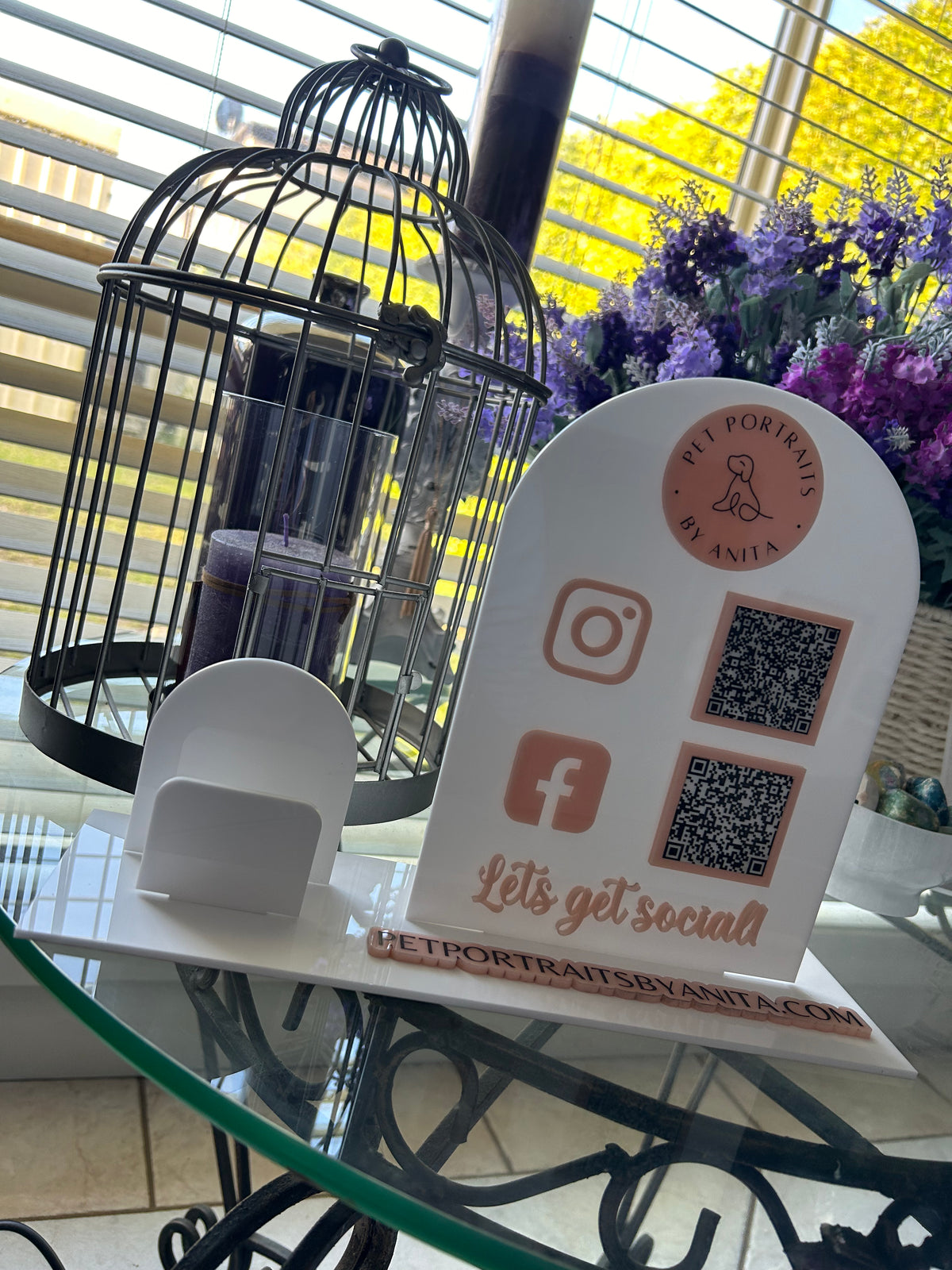 Custom acrylic business QR code display stand for a shop counter
