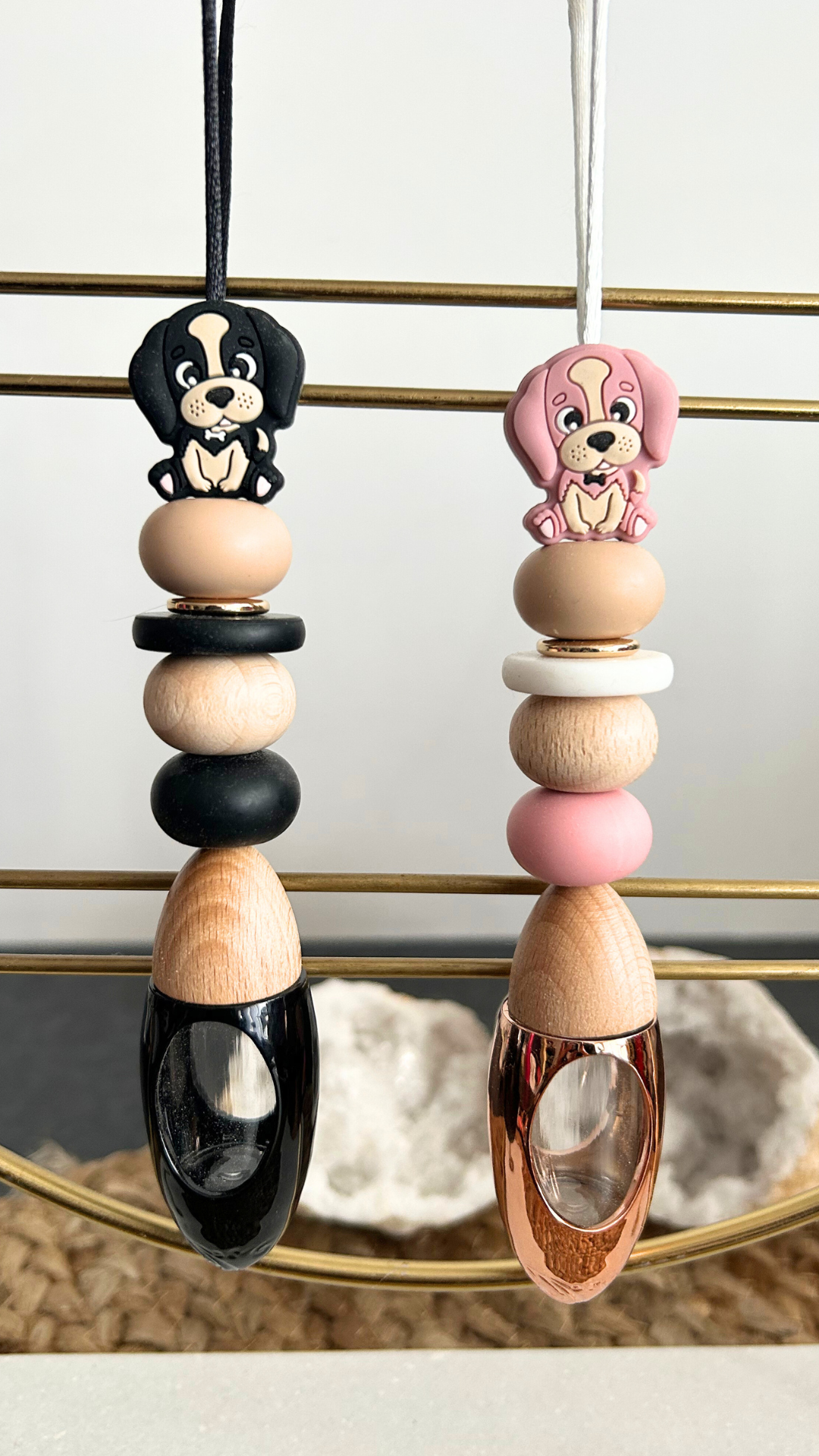 Puppy silicone beaded car diffuser with a wooden lid, hanging air freshener