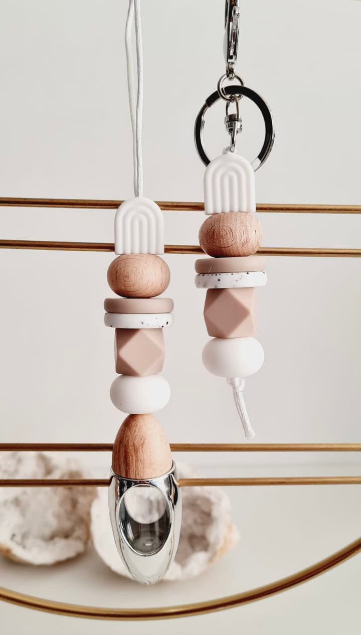 Larnet matching beaded car diffuser and keychain set, hand-strung in Sydney