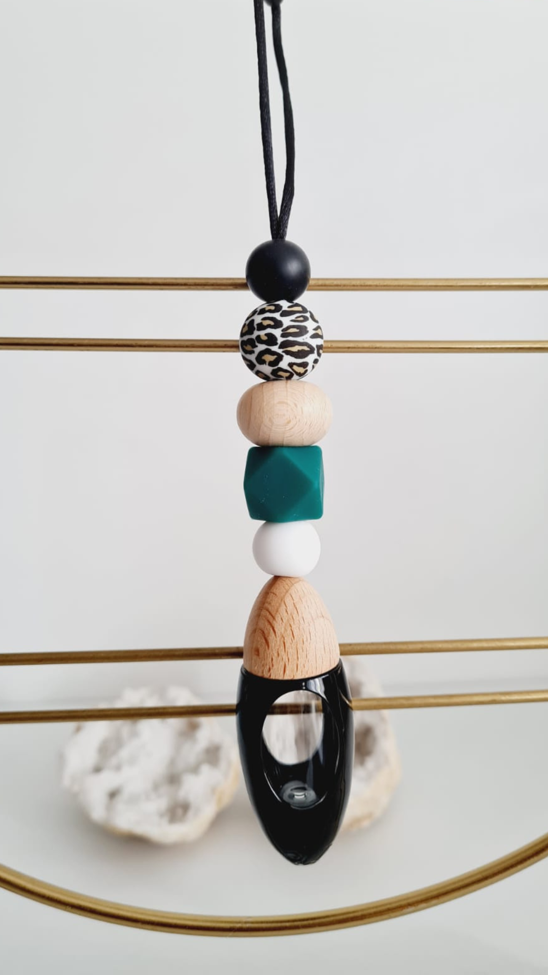 Foresty silicone beaded car diffuser with a wooden lid, hanging air freshener