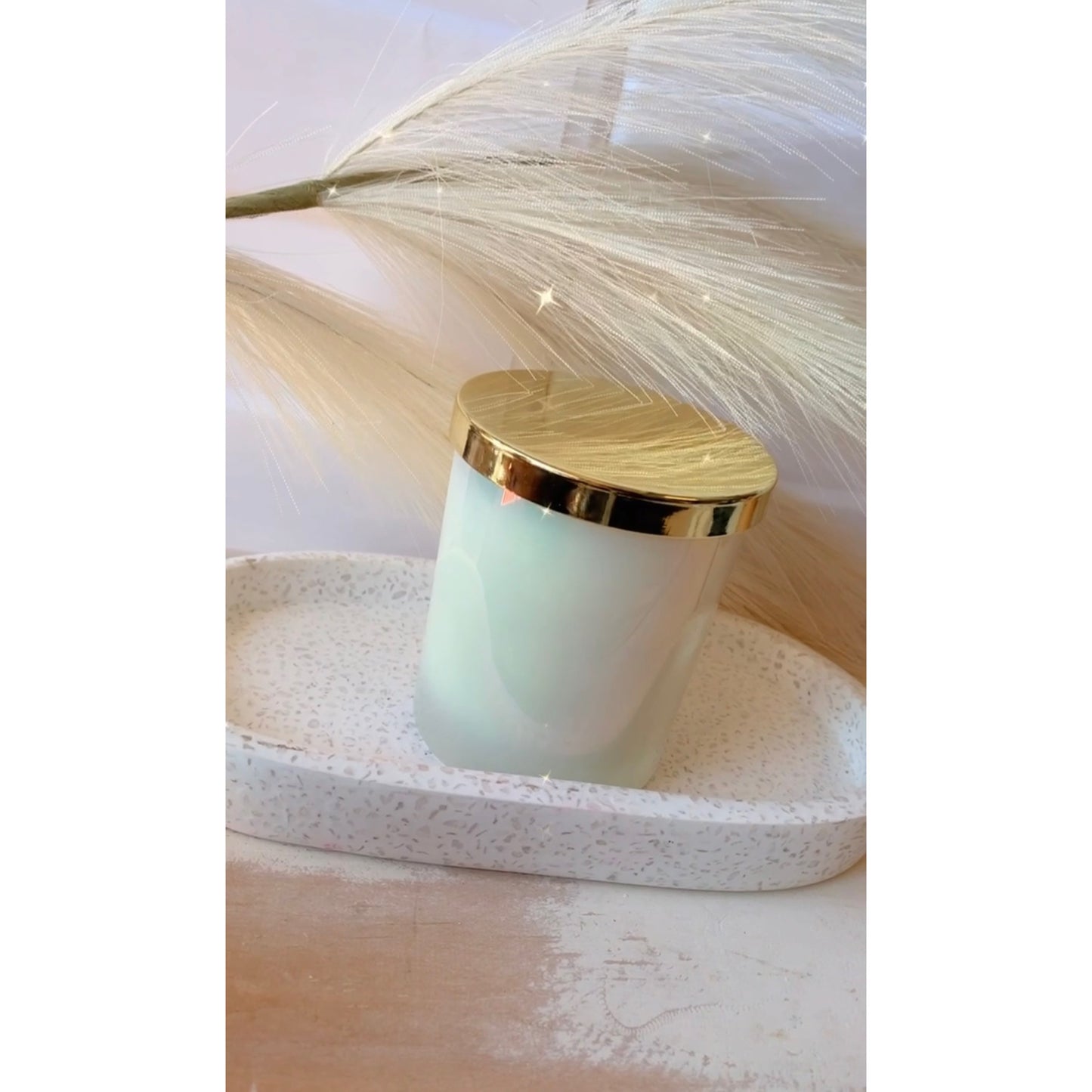Gold Top Aesthetic Candle