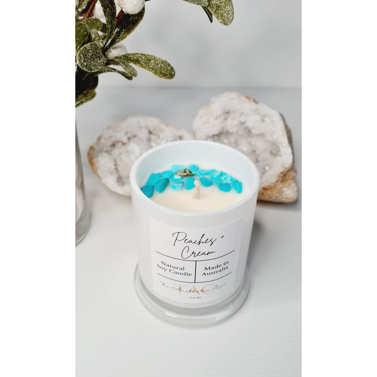 Howlite crystal candle jar with soy wax and crystal chips