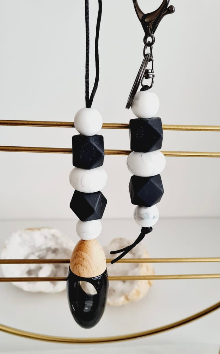 Cooper matching beaded car diffuser and keychain set, hand-strung in Sydney
