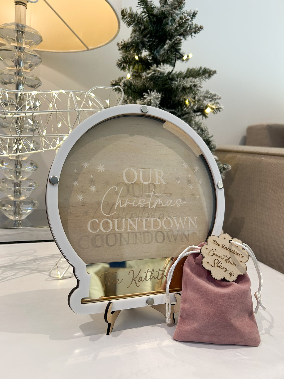 Snow Globe Christmas Countdown