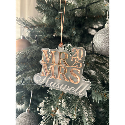 Mr & Mrs Bauble
