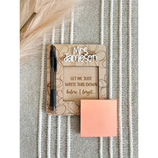 Sticky note & pen holder