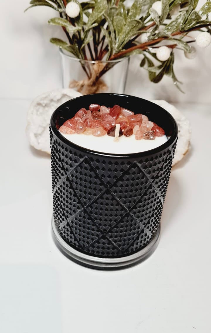 Strawberry quartz infused diamond soy candle, 350g